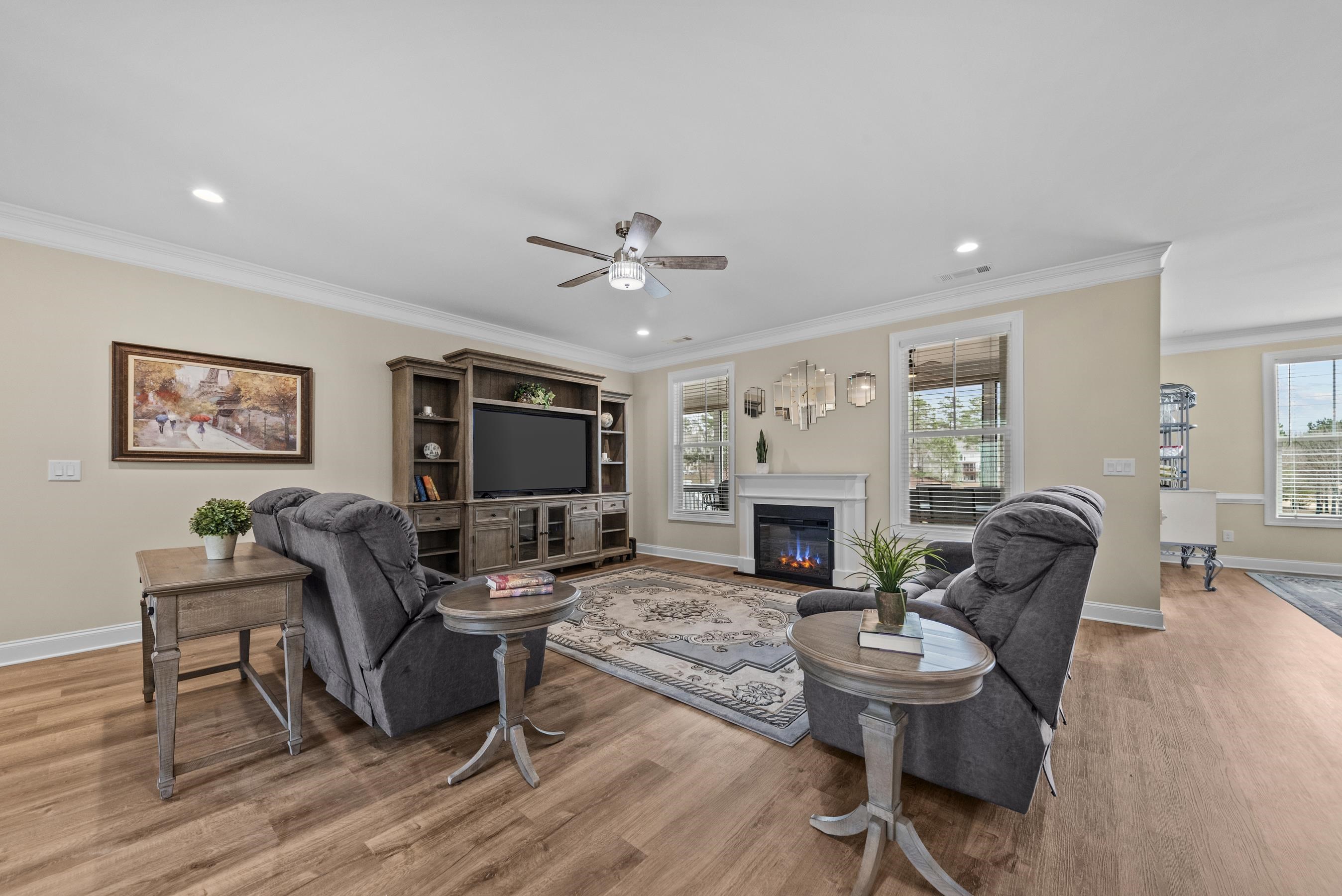 1011 Lofter Place Property Photo 10