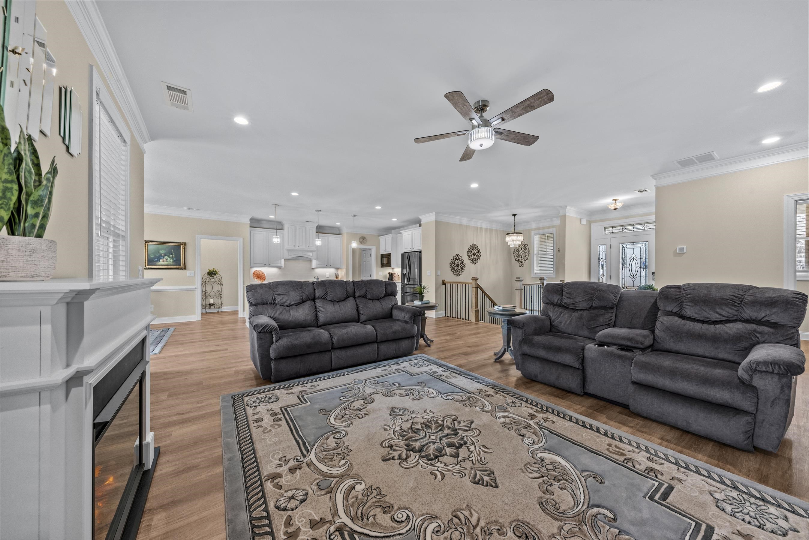1011 Lofter Place Property Photo 11