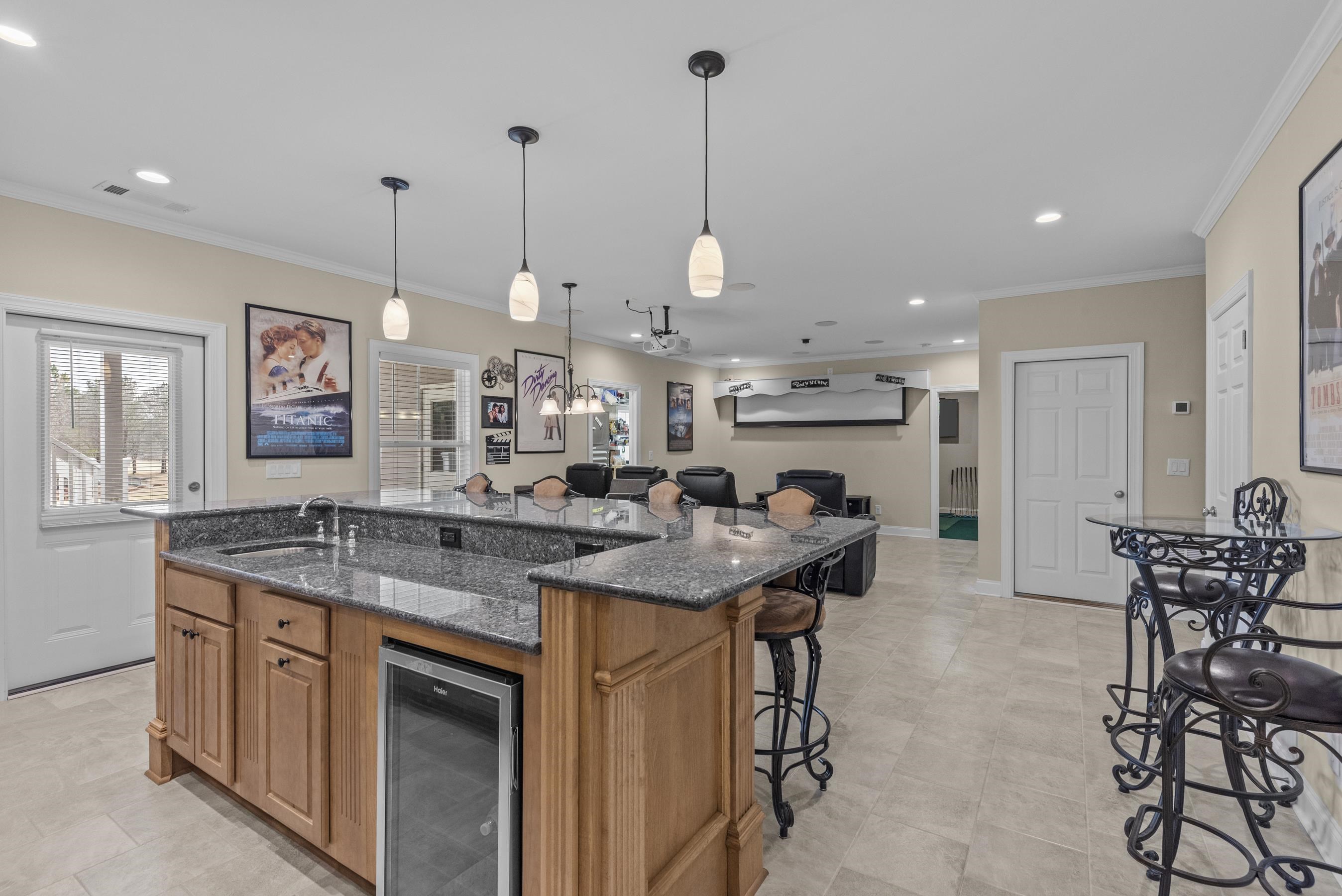 1011 Lofter Place Property Photo 46