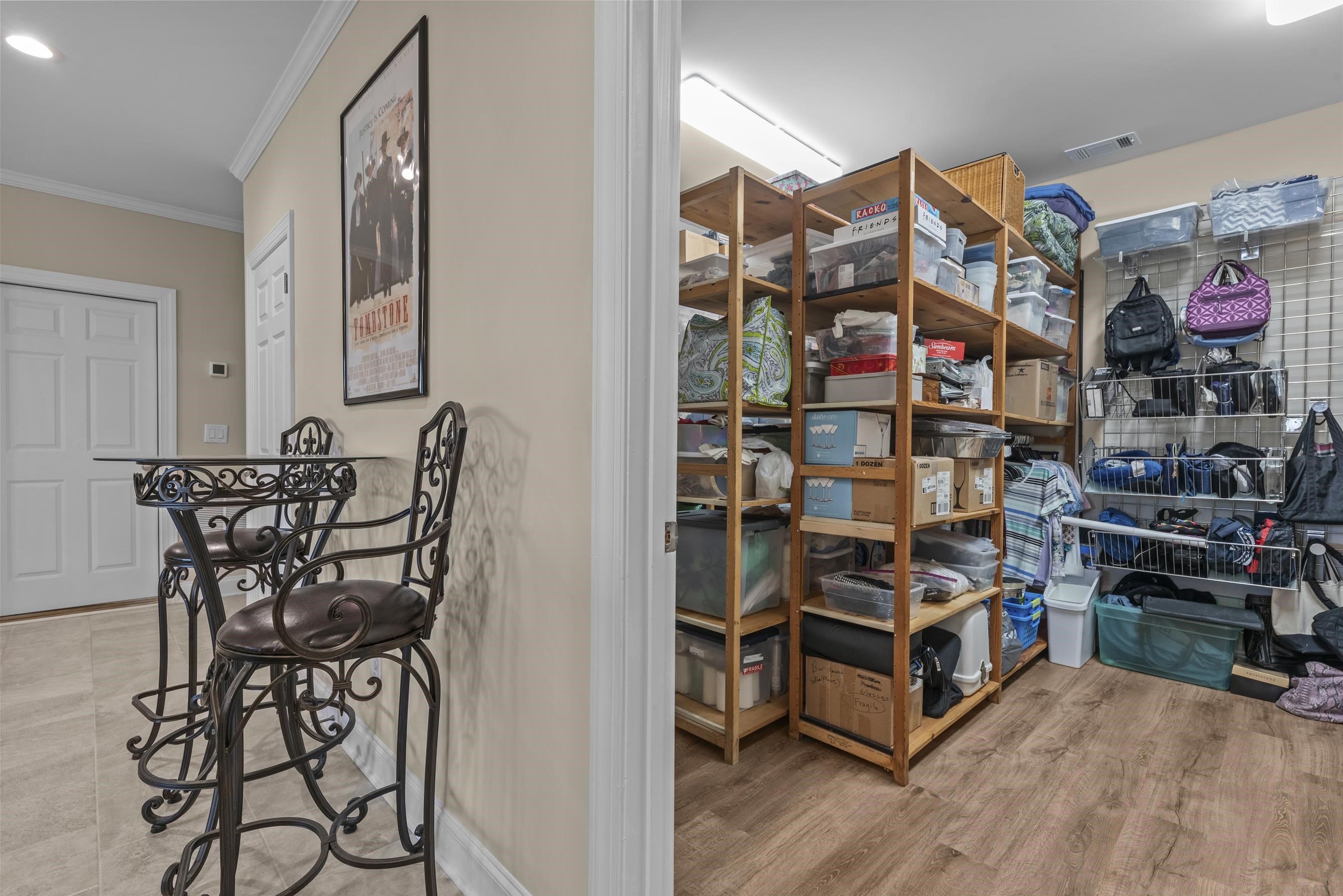 1011 Lofter Place Property Photo 49