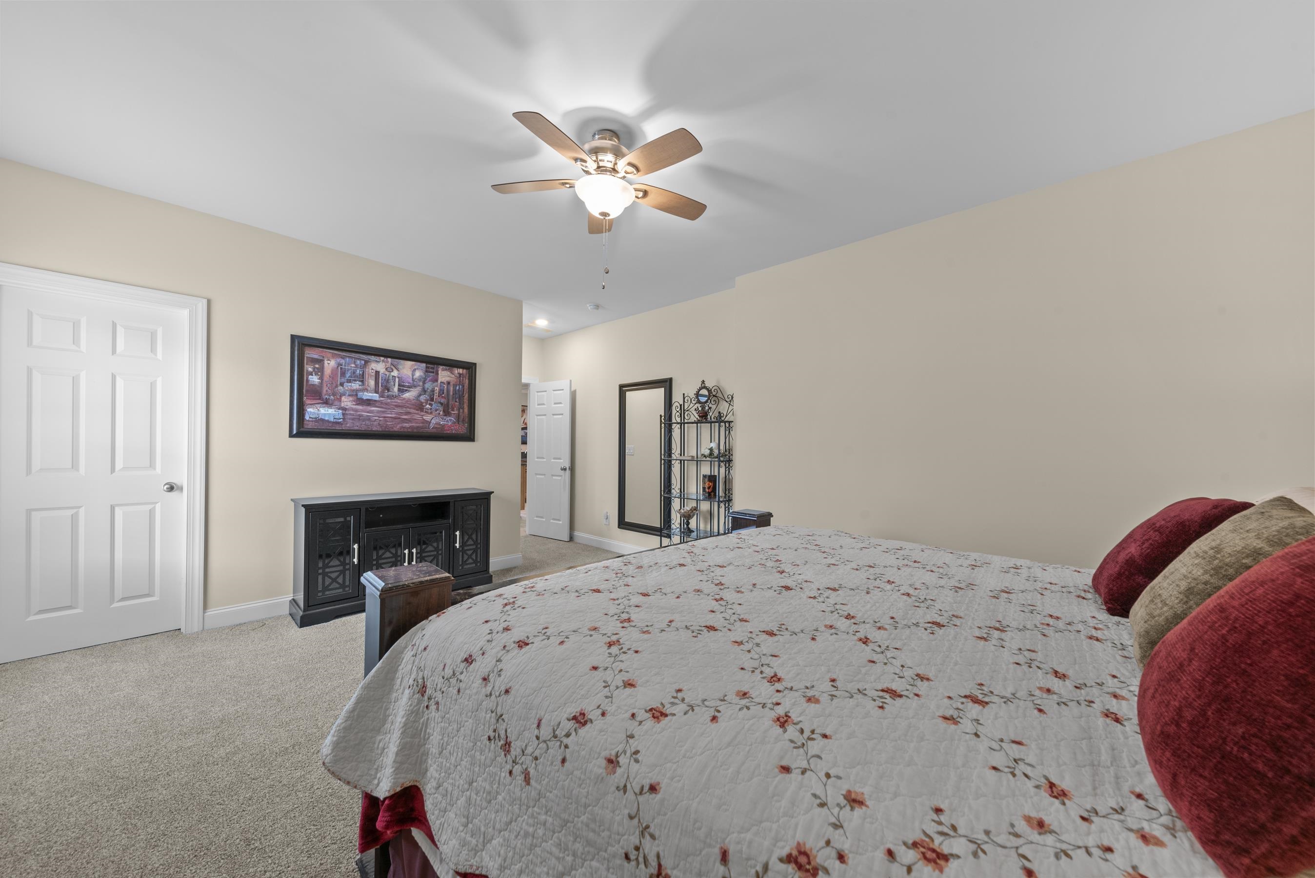 1011 Lofter Place Property Photo 56