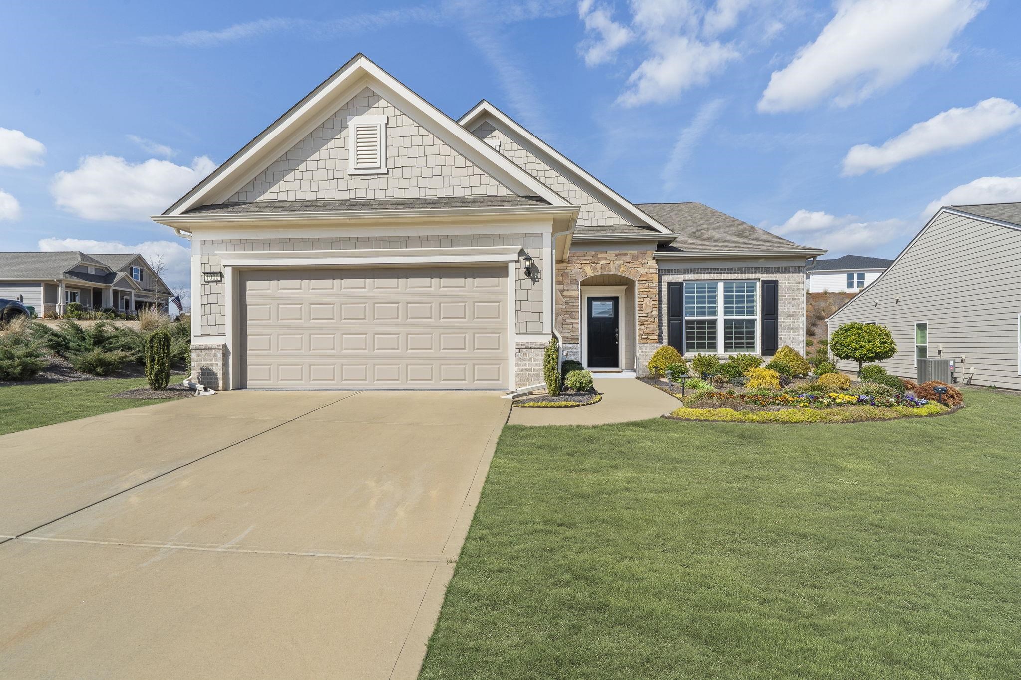 1000 SHADY DALE WAY Property Photo 1