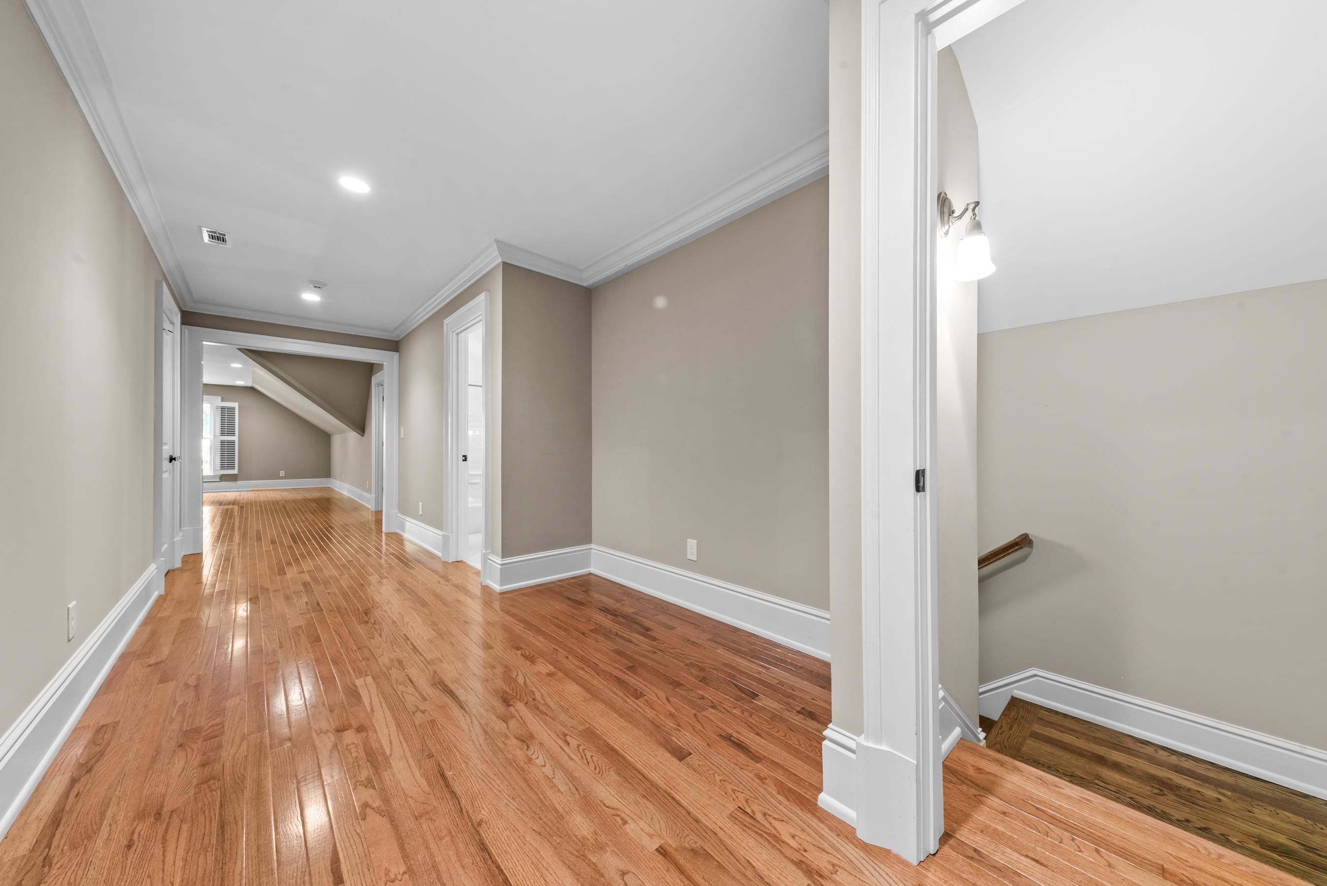 763 Hunter Street Property Photo 38