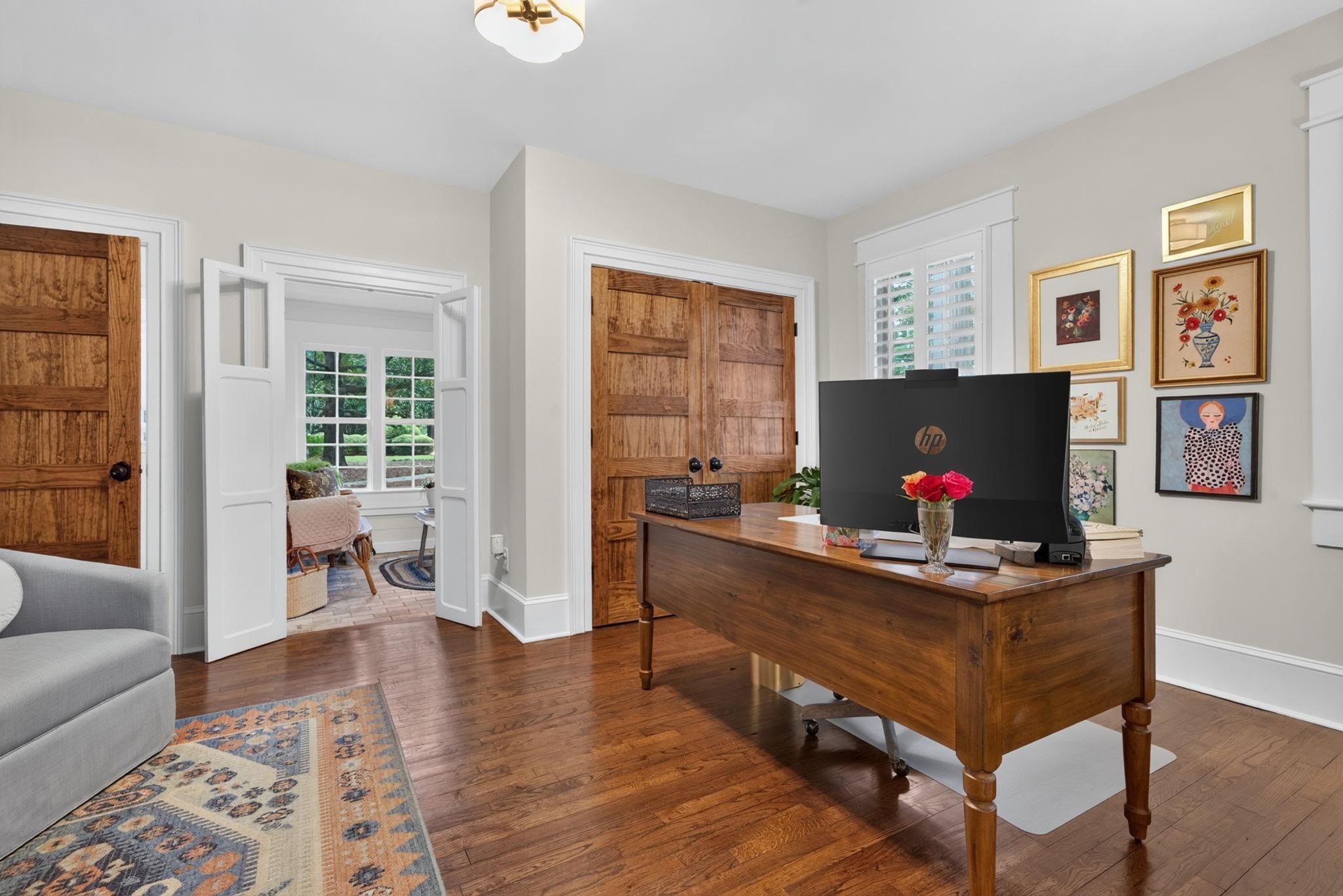 201 N Madison Avenue Property Photo 10
