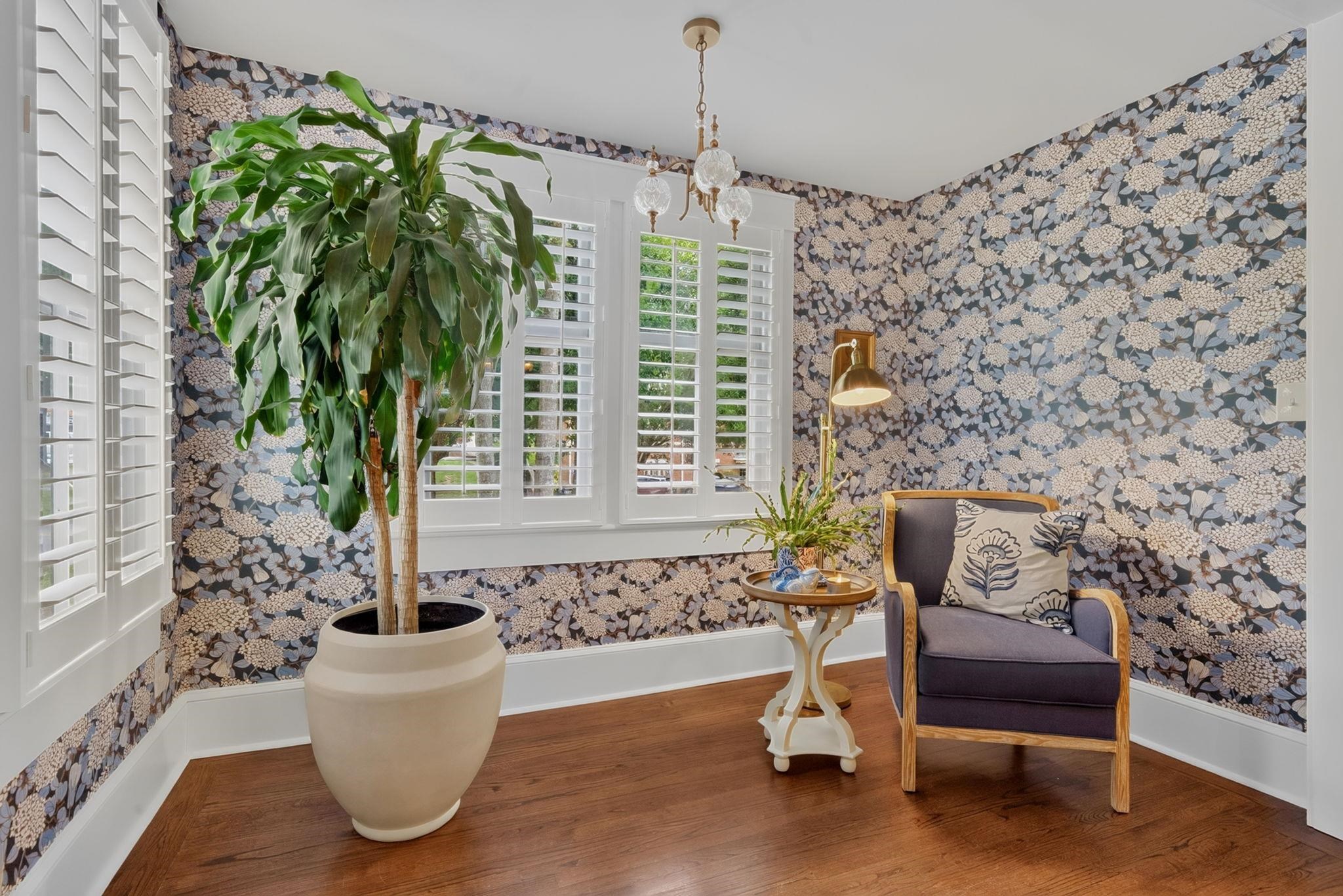 201 N Madison Avenue Property Photo 25