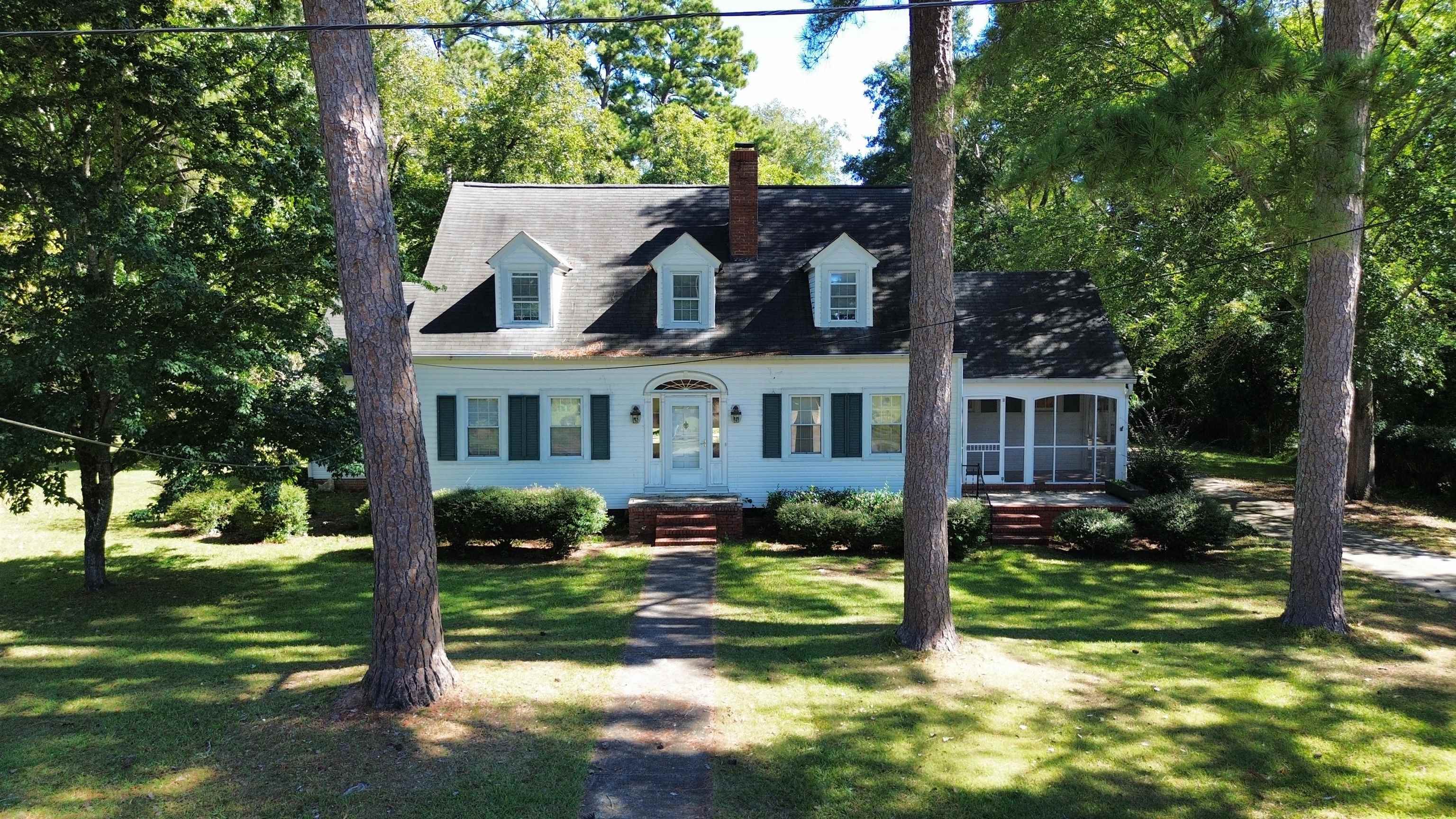 803 DOLVIN AVENUE Property Photo 1