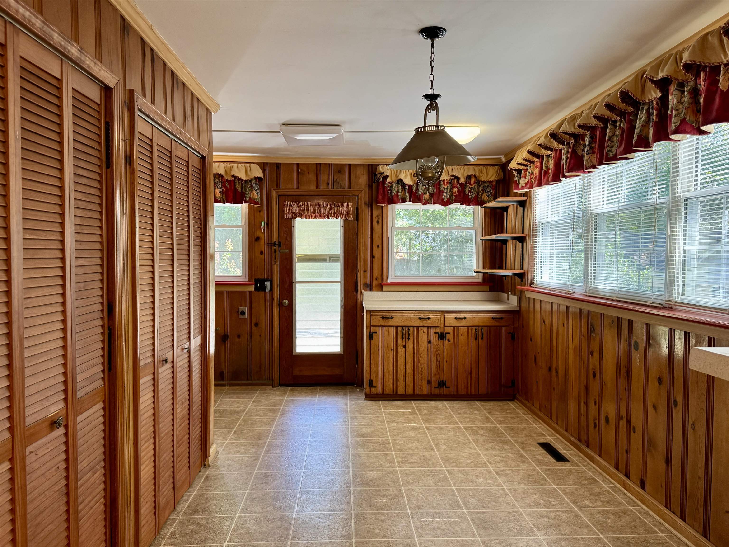 803 Dolvin Avenue Property Photo 49