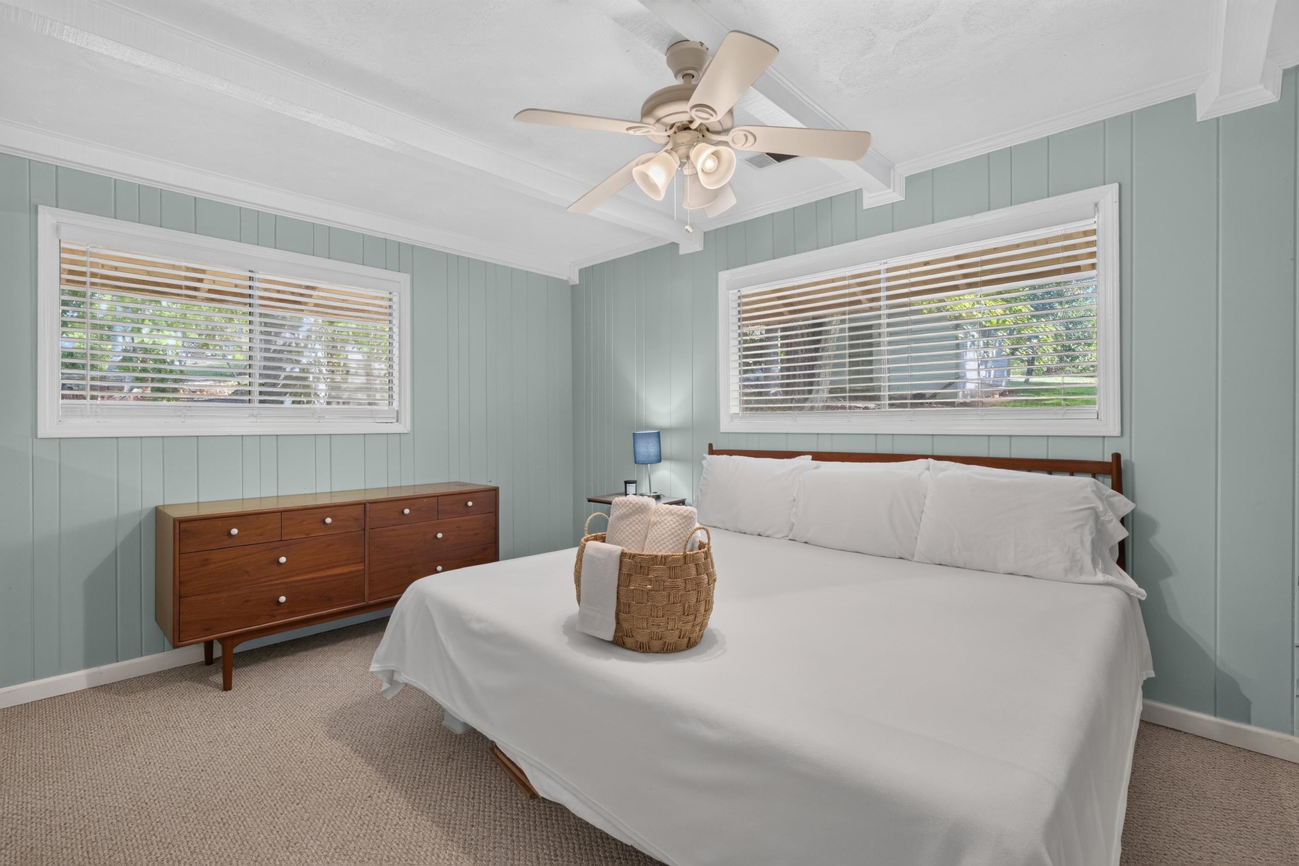 287 Thomas Drive Property Photo 54