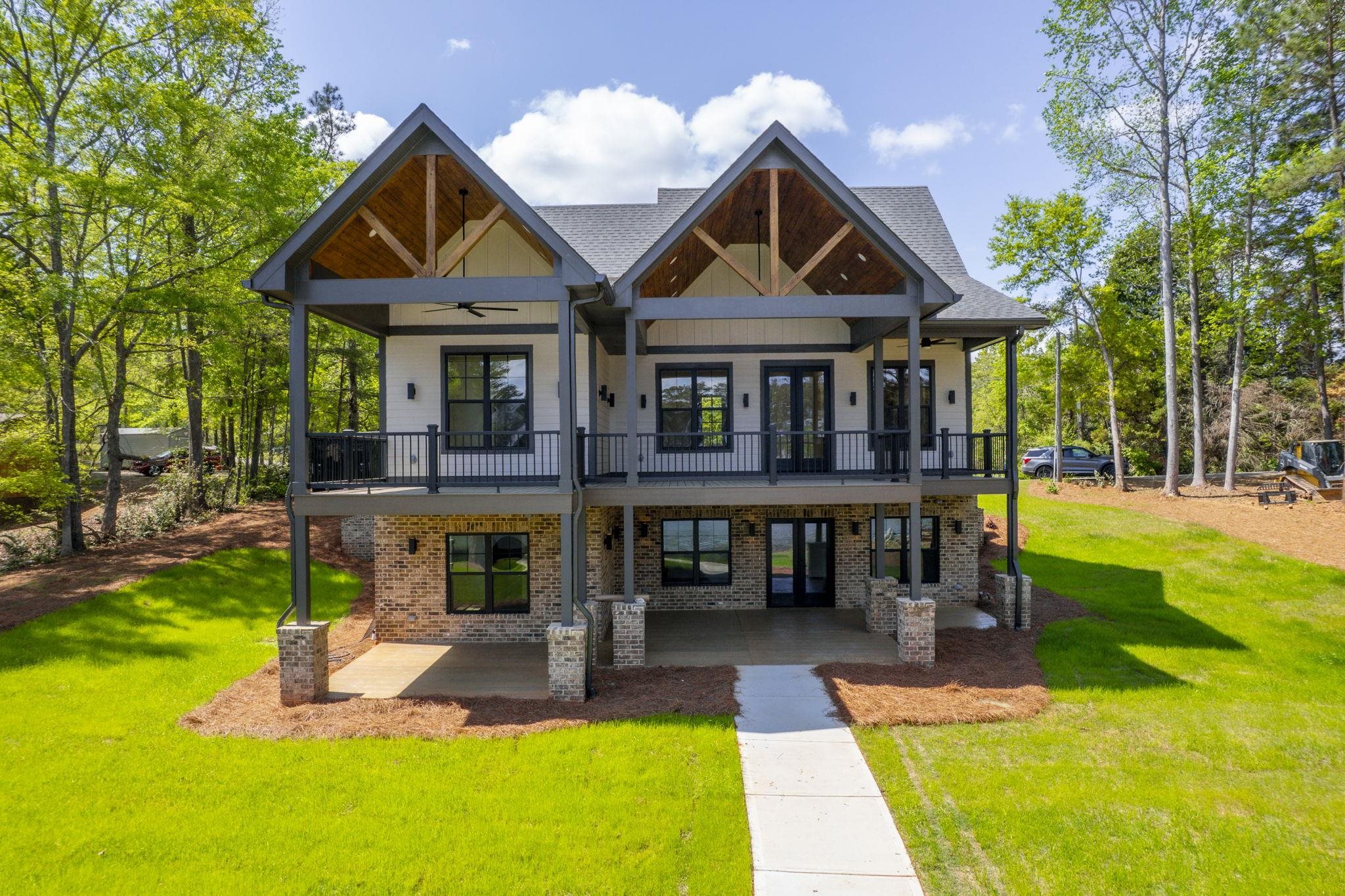 141 Grimes Road Property Photo 1