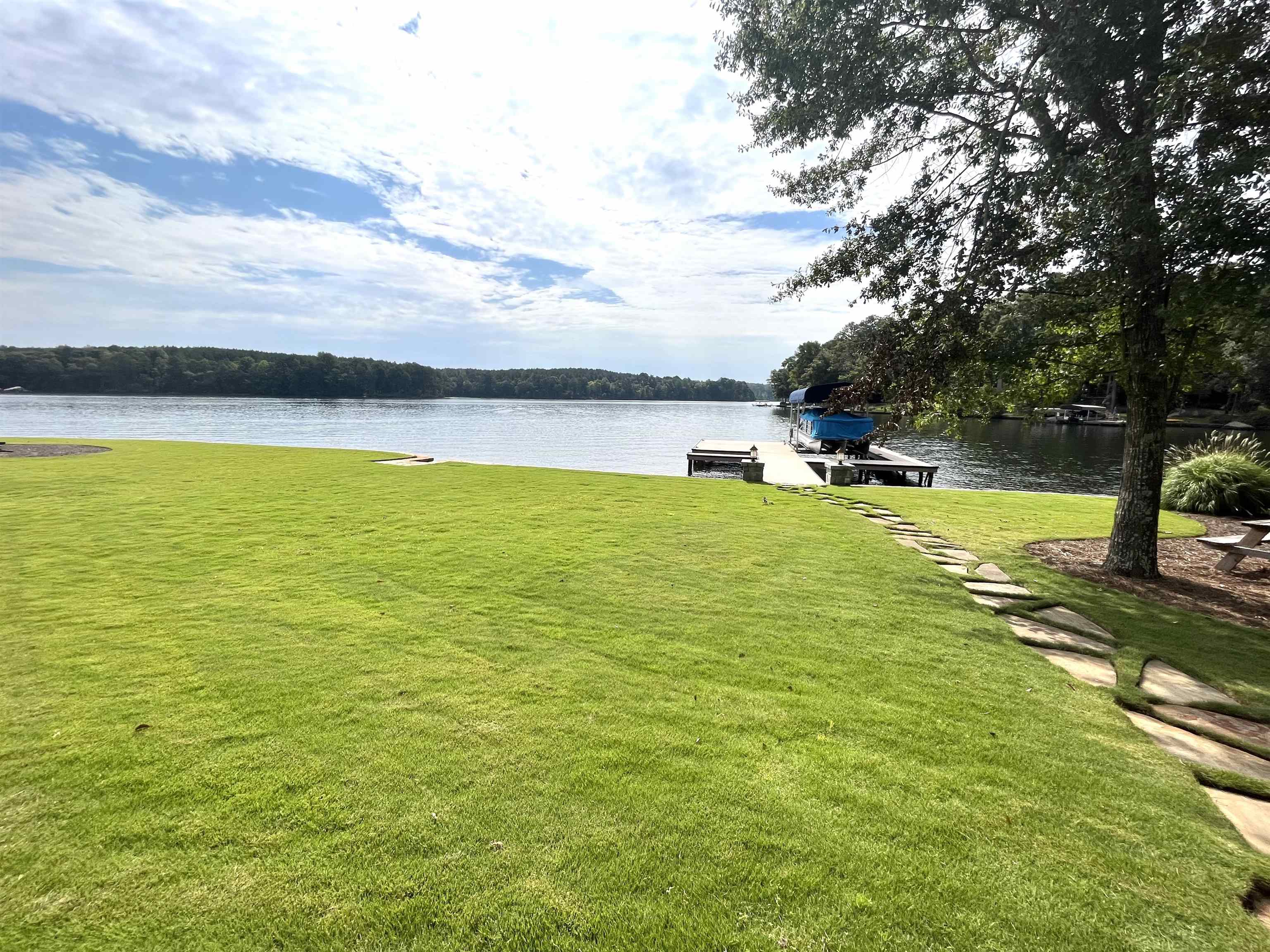 1061 Tomahawk Court Property Photo 41