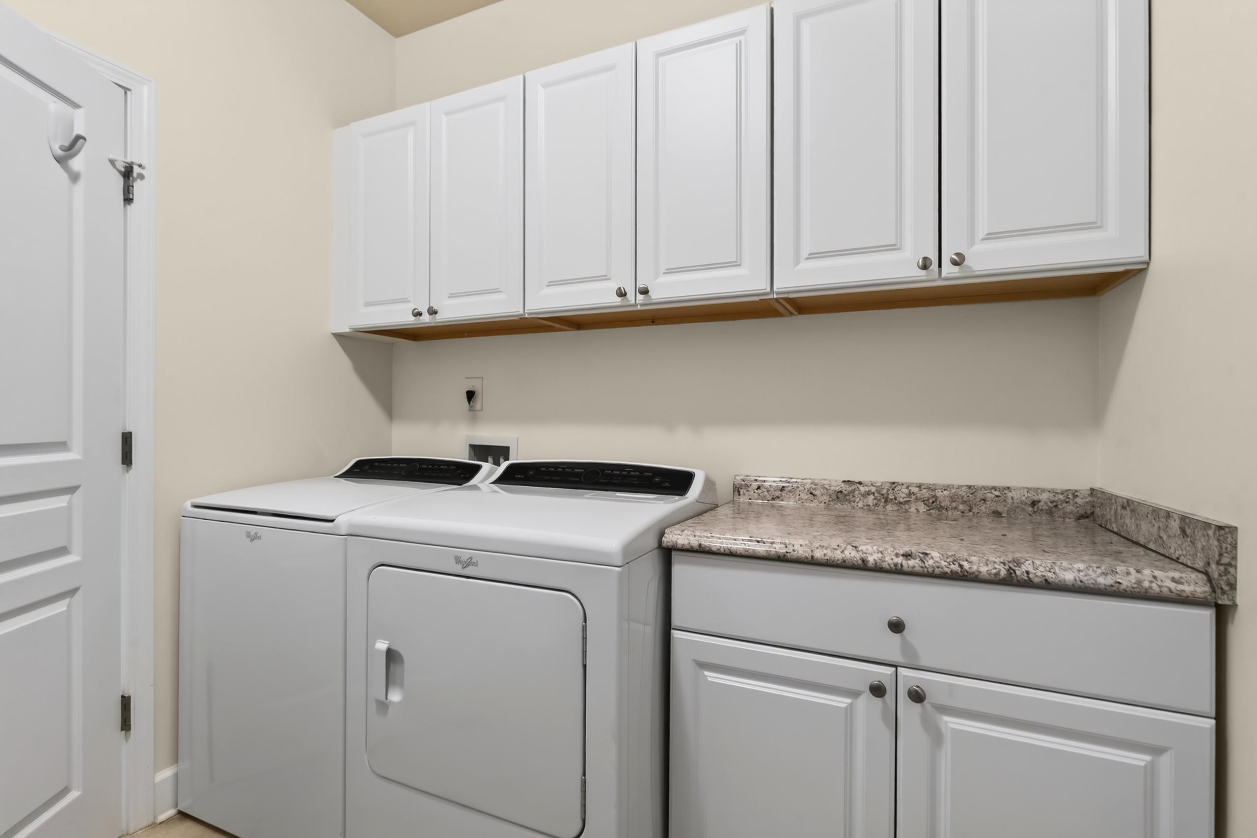 1071 Dockside Place Property Photo 34