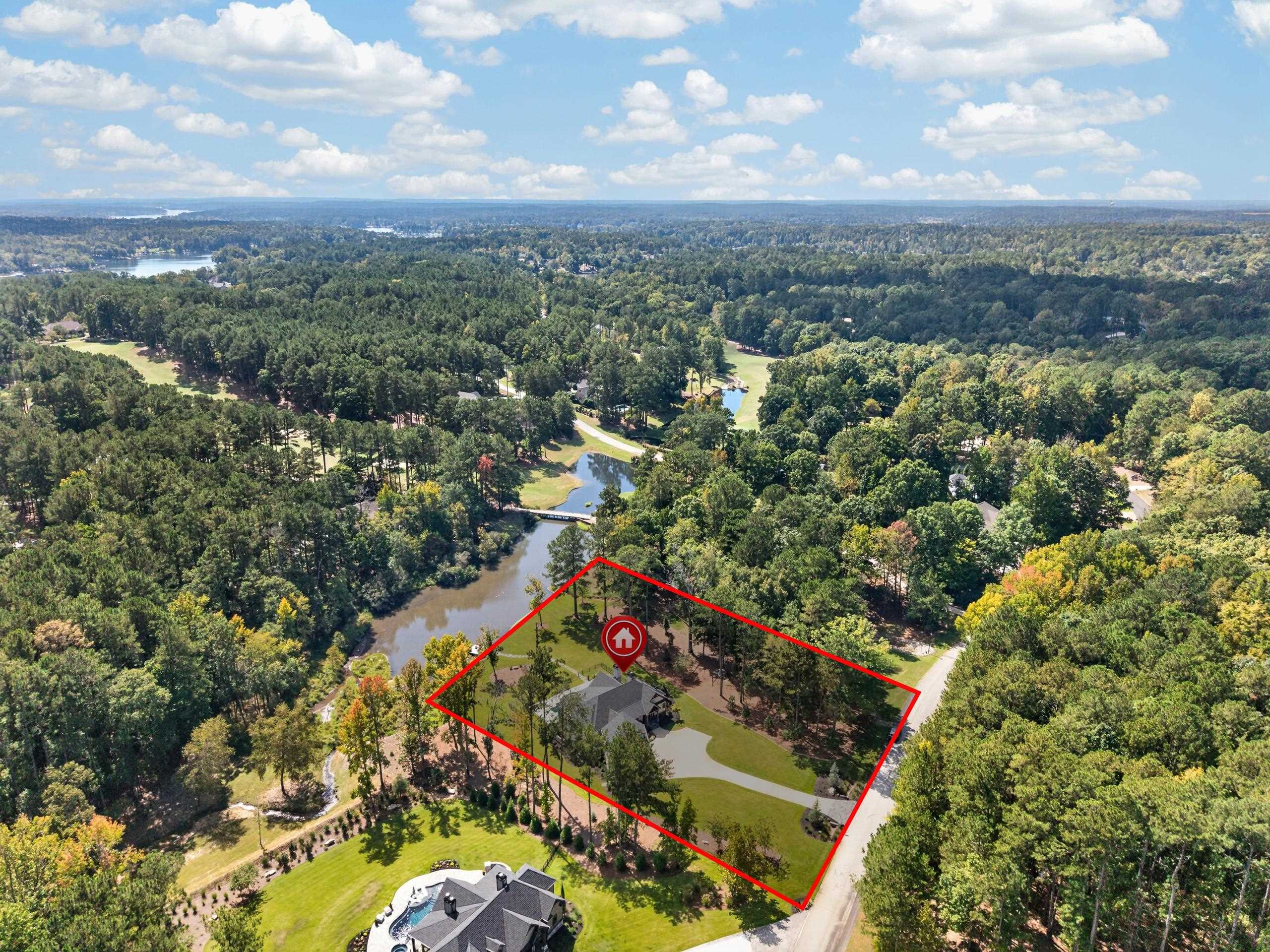 1041 Forrest Highlands Property Photo 4