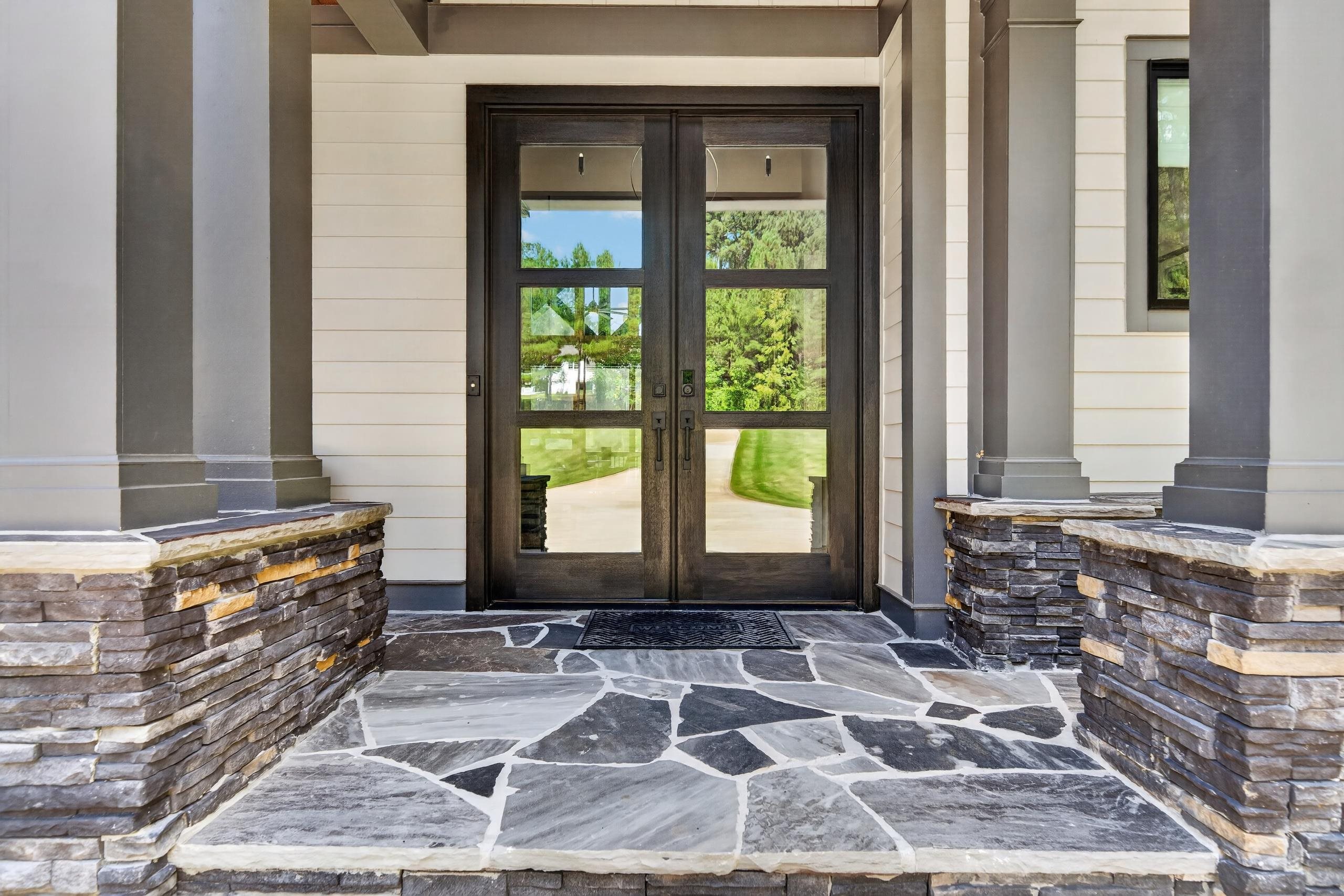 1041 Forrest Highlands Property Photo 17