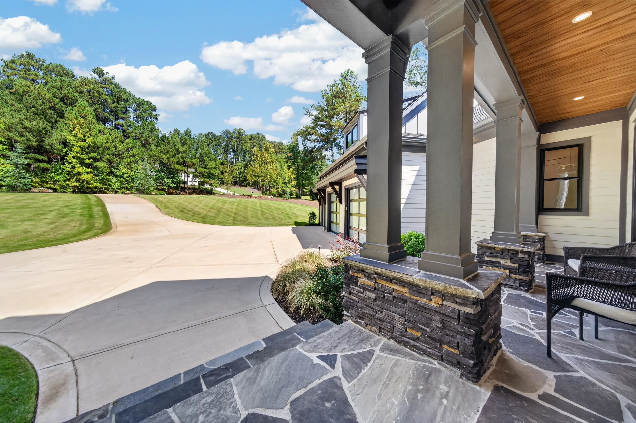 1041 Forrest Highlands Property Photo 19