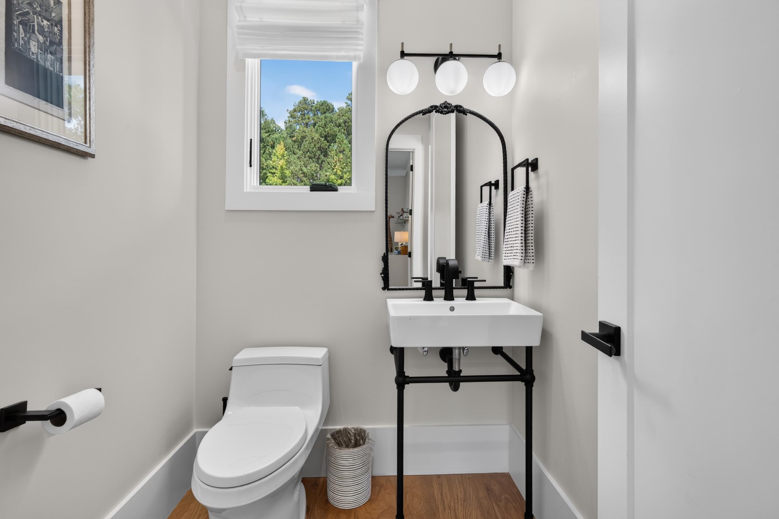 1041 Forrest Highlands Property Photo 48