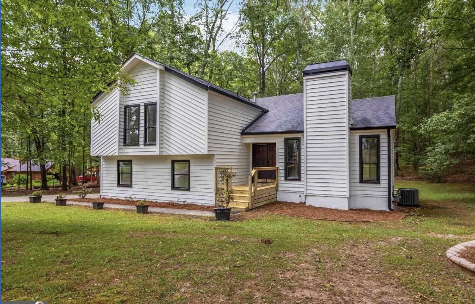 115 N Amber Lake Court Property Photo 1