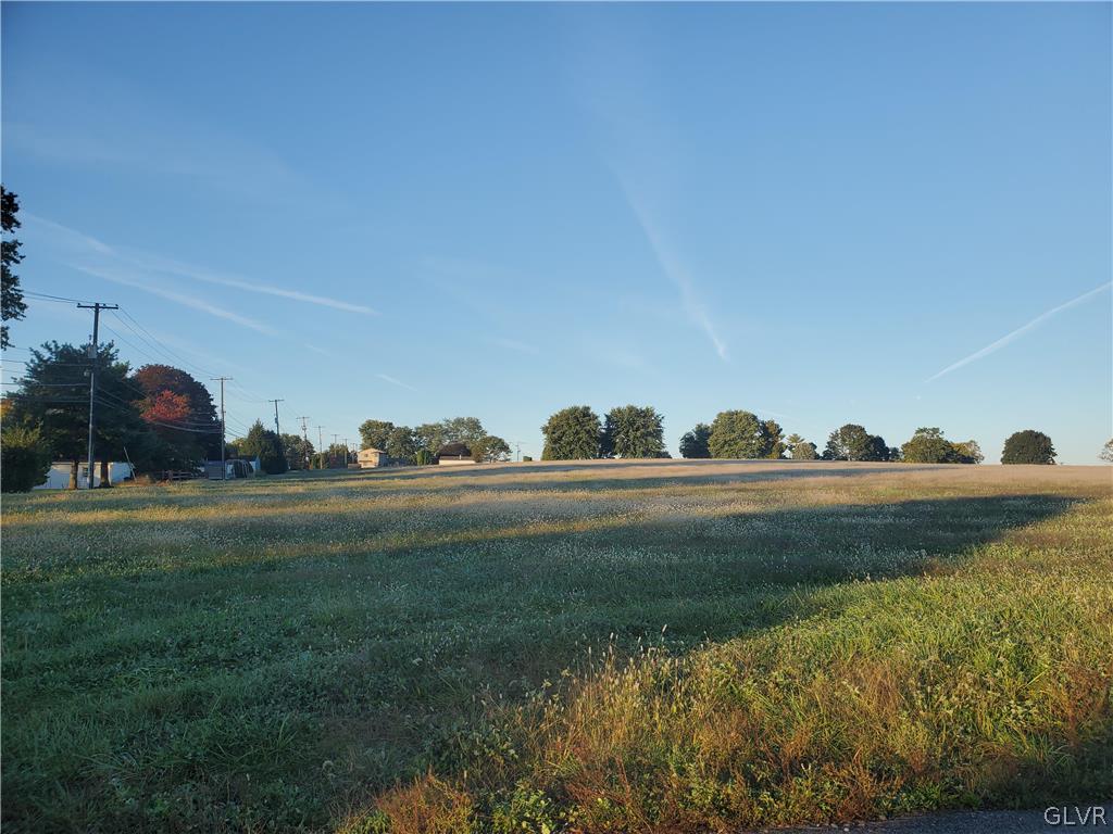College Boulevard Property Photo 1