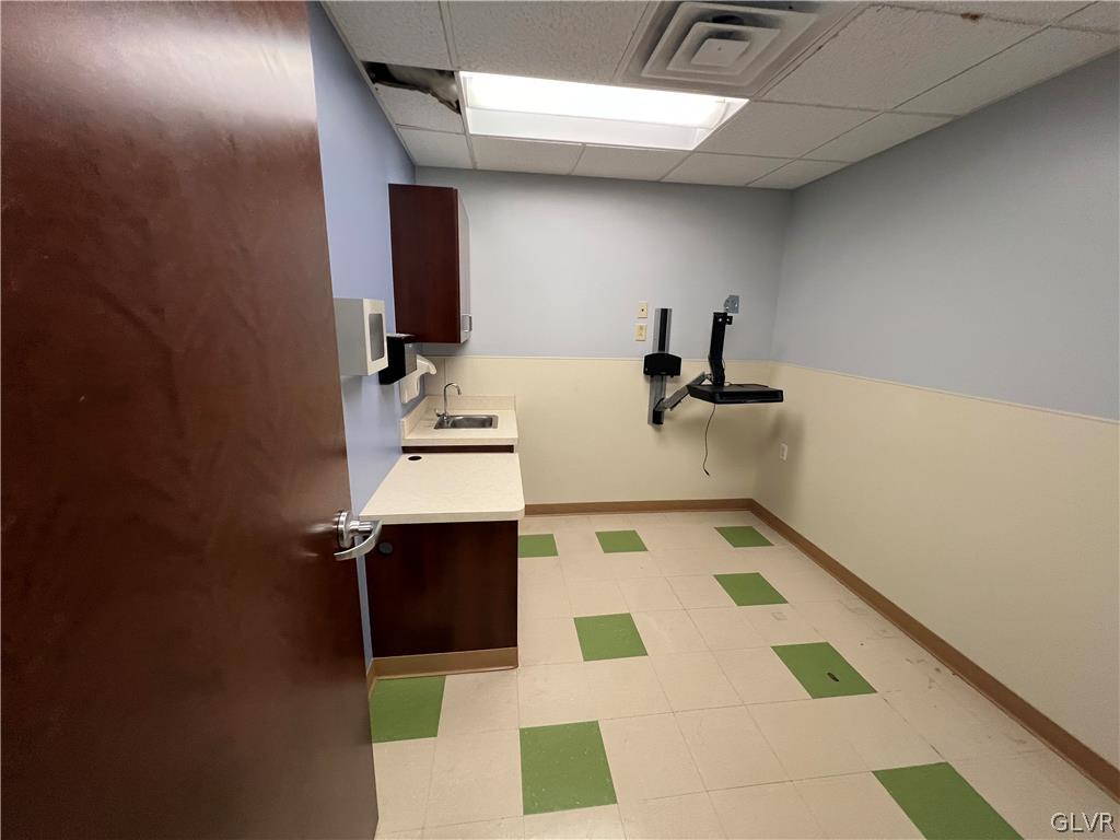 7001 North Pa Route 309 2800sf Property Photo 11