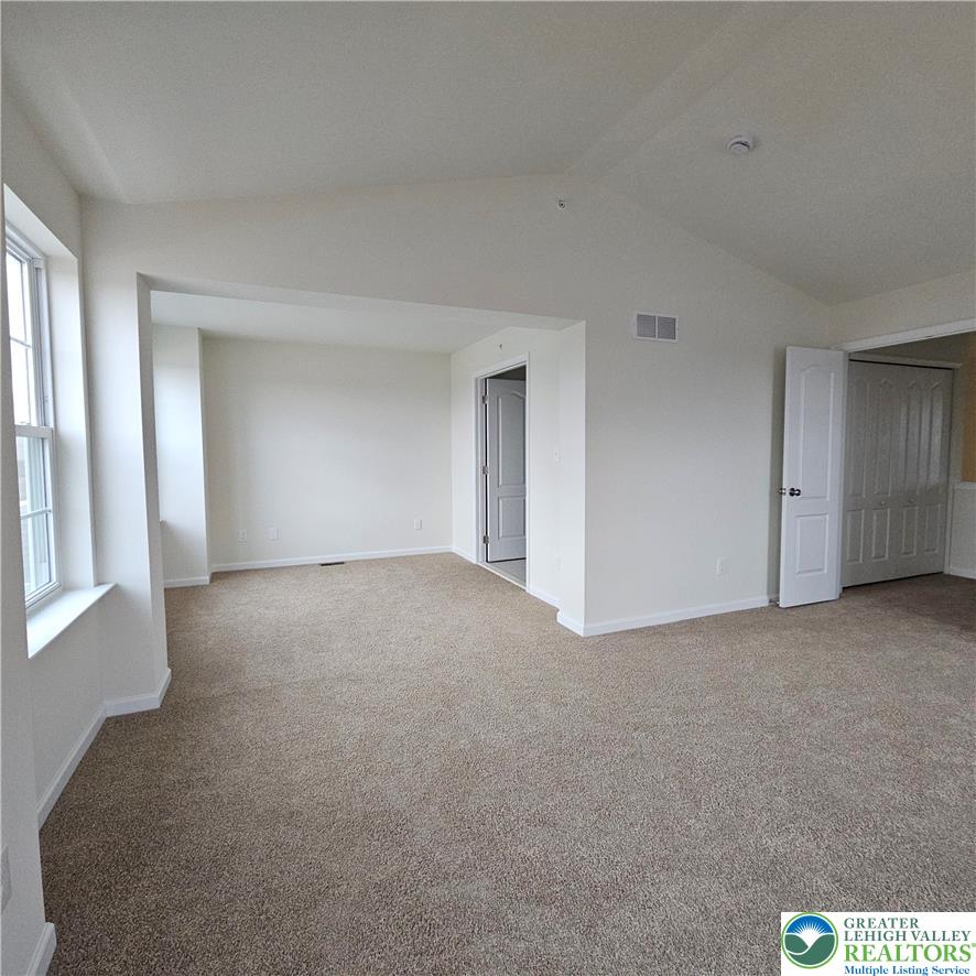 625 Fountain View Circle 10 Property Photo 14
