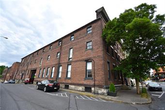 230 Ferry Street Property Photo