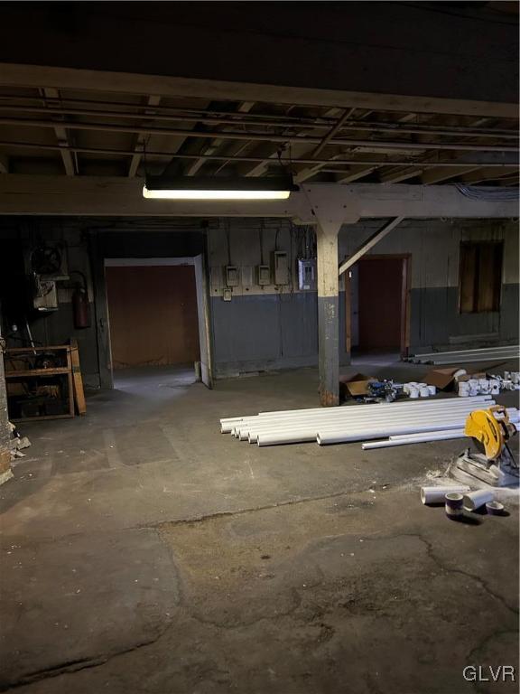 2180 Washington Avenue Property Photo 9