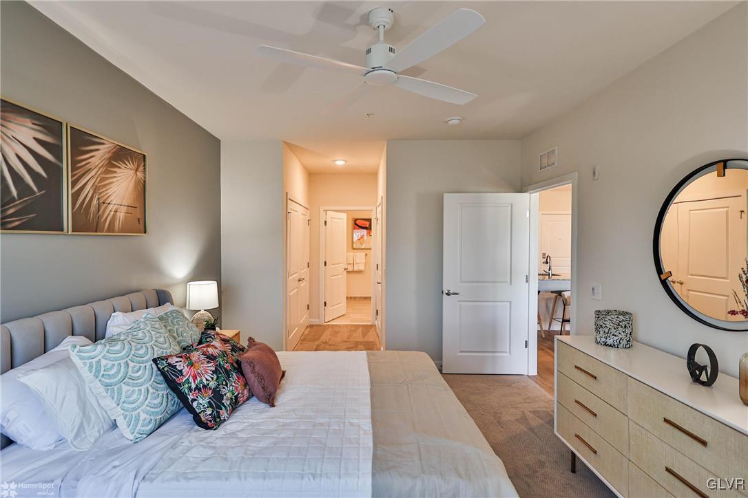 100 Aviv Street Property Photo 32
