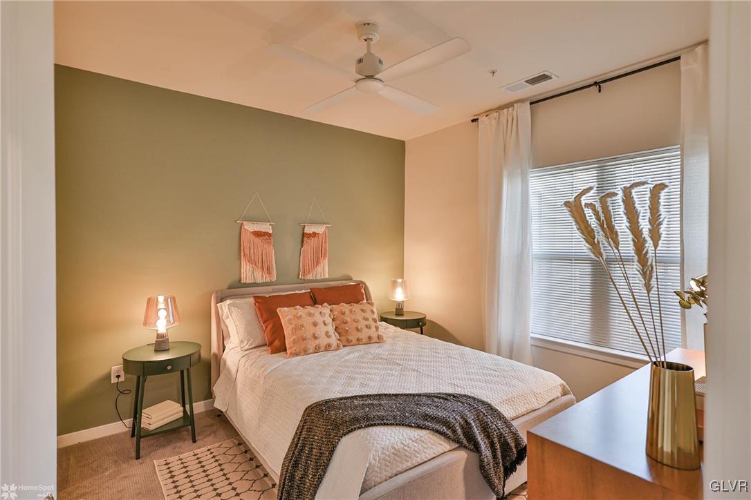 100 Aviv Street Property Photo 44