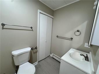 1613 W Congress St Property Photo 10