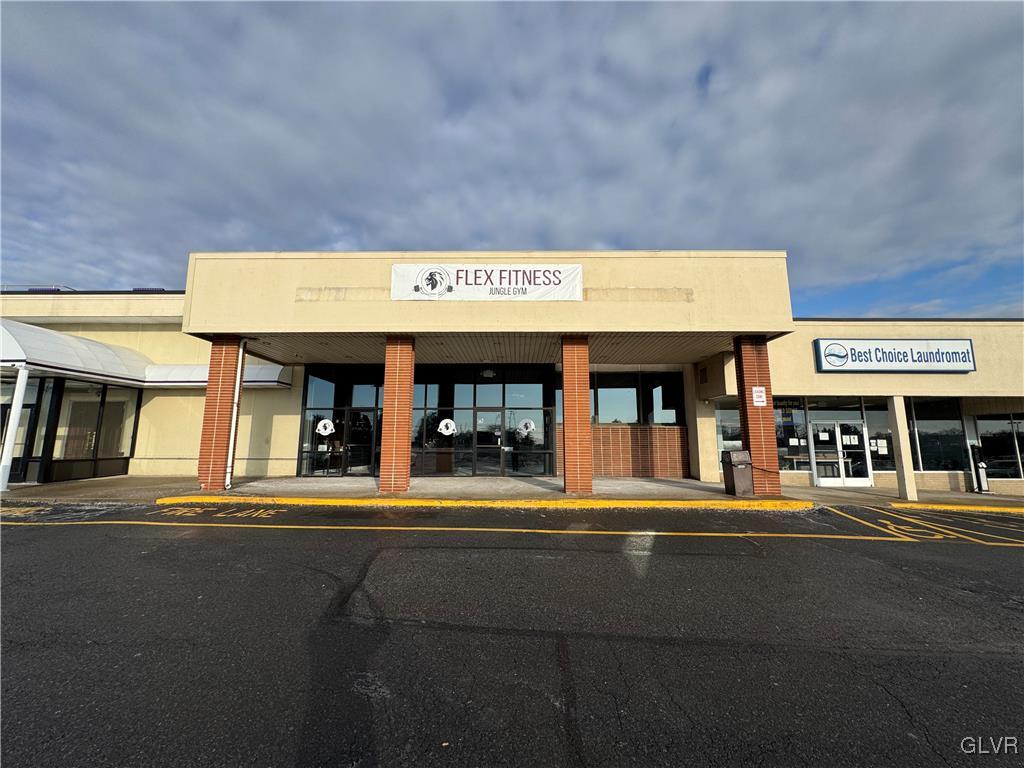 1231 Airport Road 4900sf Property Photo 1