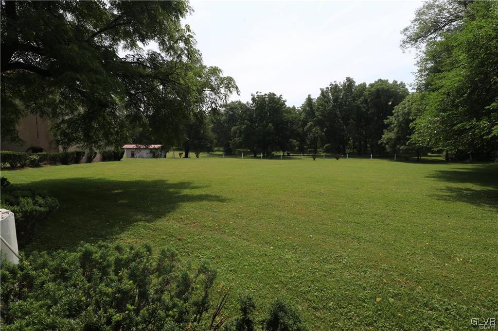 3305 Municipal Drive Property Photo 5