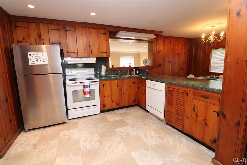 3305 Municipal Drive Property Photo 18