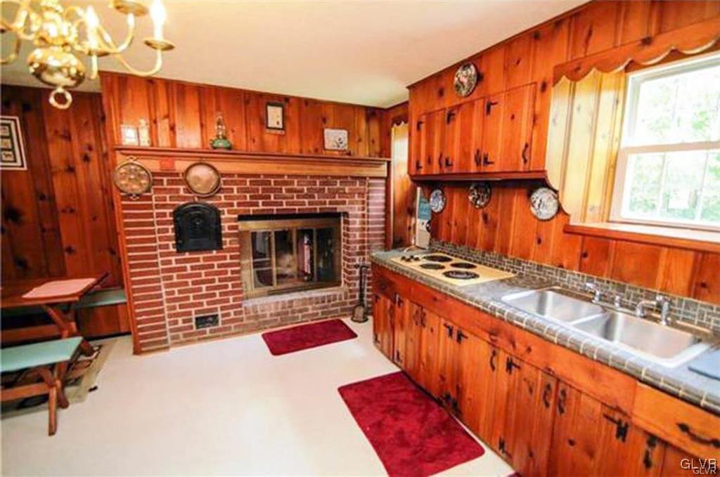 3305 Municipal Drive Property Photo 28