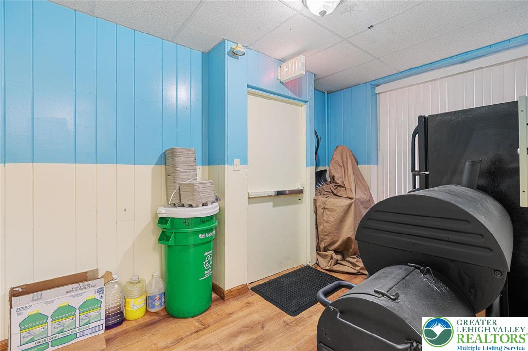 915 West Hamilton Street Property Photo 22