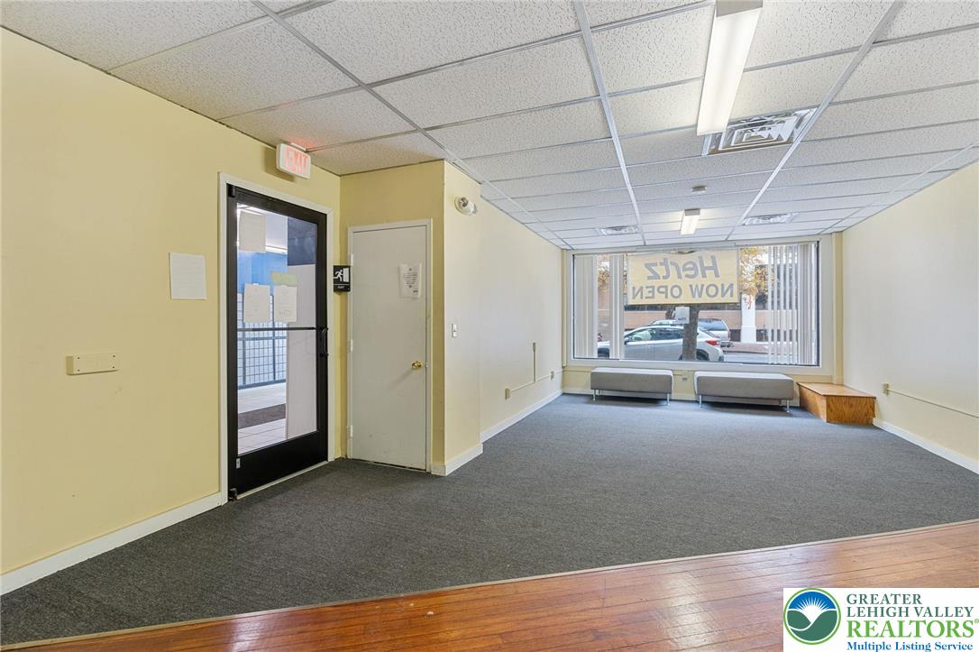 915 West Hamilton Street Property Photo 26