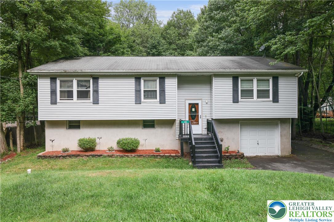 108 Moccasin Trail