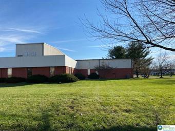 31 S Commerce Way Property Photo 1