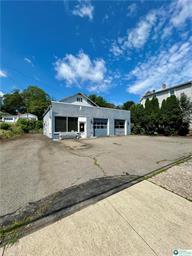 602 Garibaldi Ave Property Photo 2