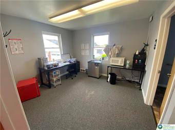 3103 West Emaus Avenue Property Photo 15
