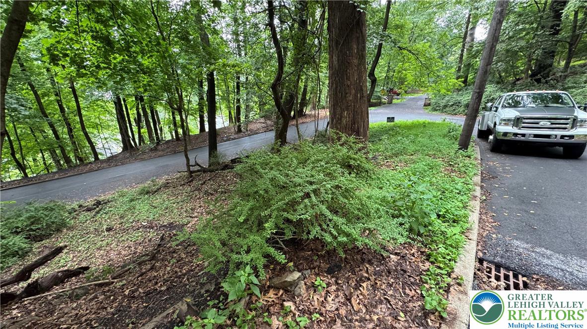 305 Shawnee Avenue Property Photo 11