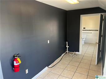 2309 Macarthur Rd Property Photo 12