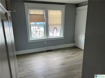 2309 Macarthur Rd Property Photo 17