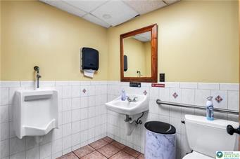 127 South Broad Street Property Photo 15