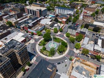 50 Centre Sq Property Photo 21