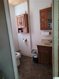 1627 Main Street Property Photo 14