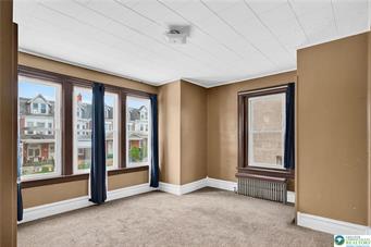723 Saint John Street Property Photo 9