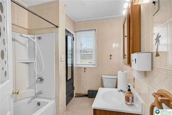 723 Saint John Street Property Photo 14