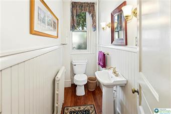 74 West Market Street Property Photo 15
