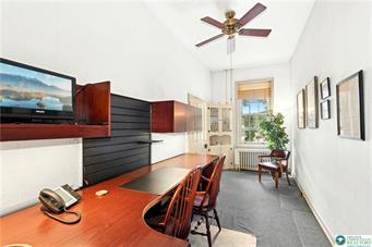 74 West Market Street Property Photo 19