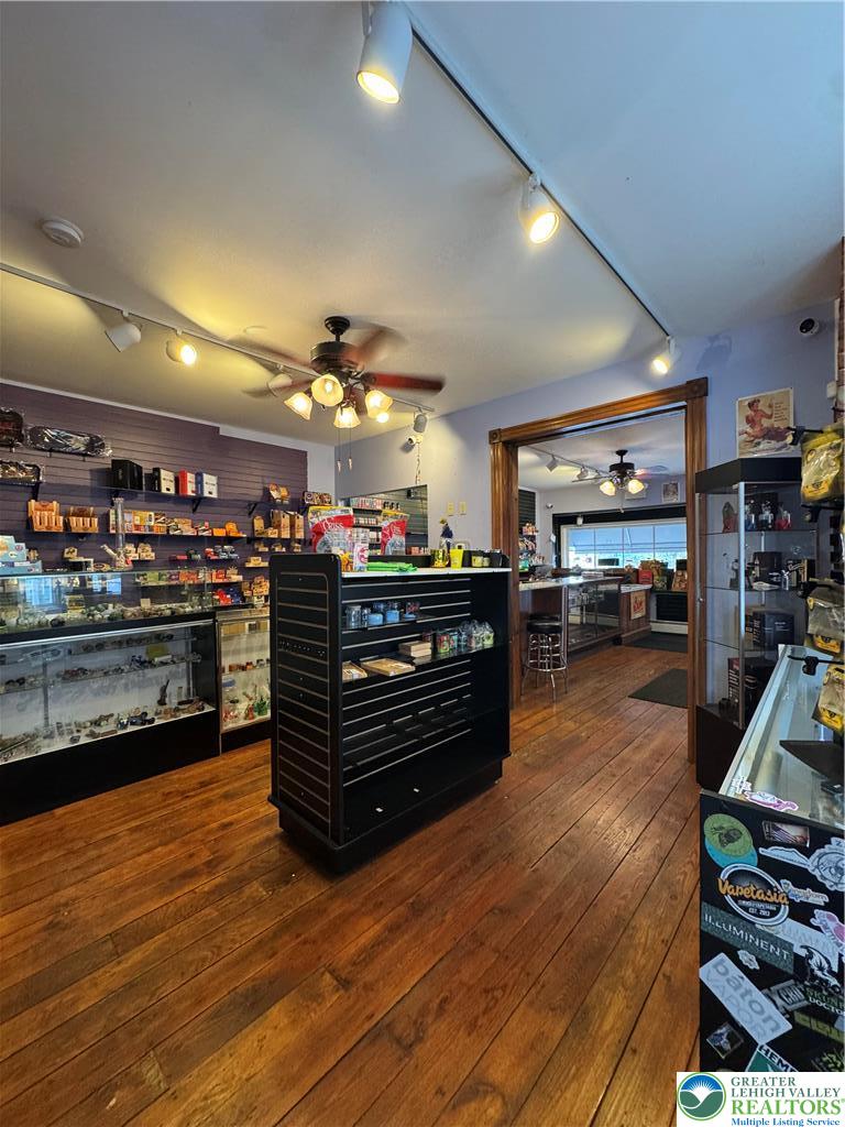 1303 Northampton Street Property Photo 5
