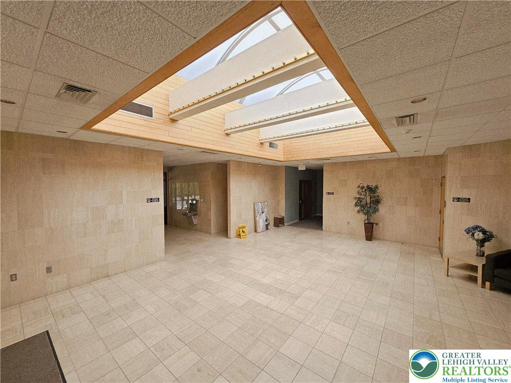 1815 Schadt Avenue Property Photo 7